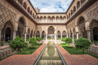 Entrada sin colas y visita guiada sin colas al Alcázar y a la catedral de Sevilla